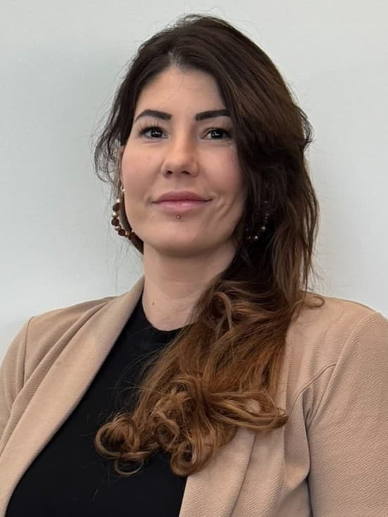 Photo of Melodie Deshong 